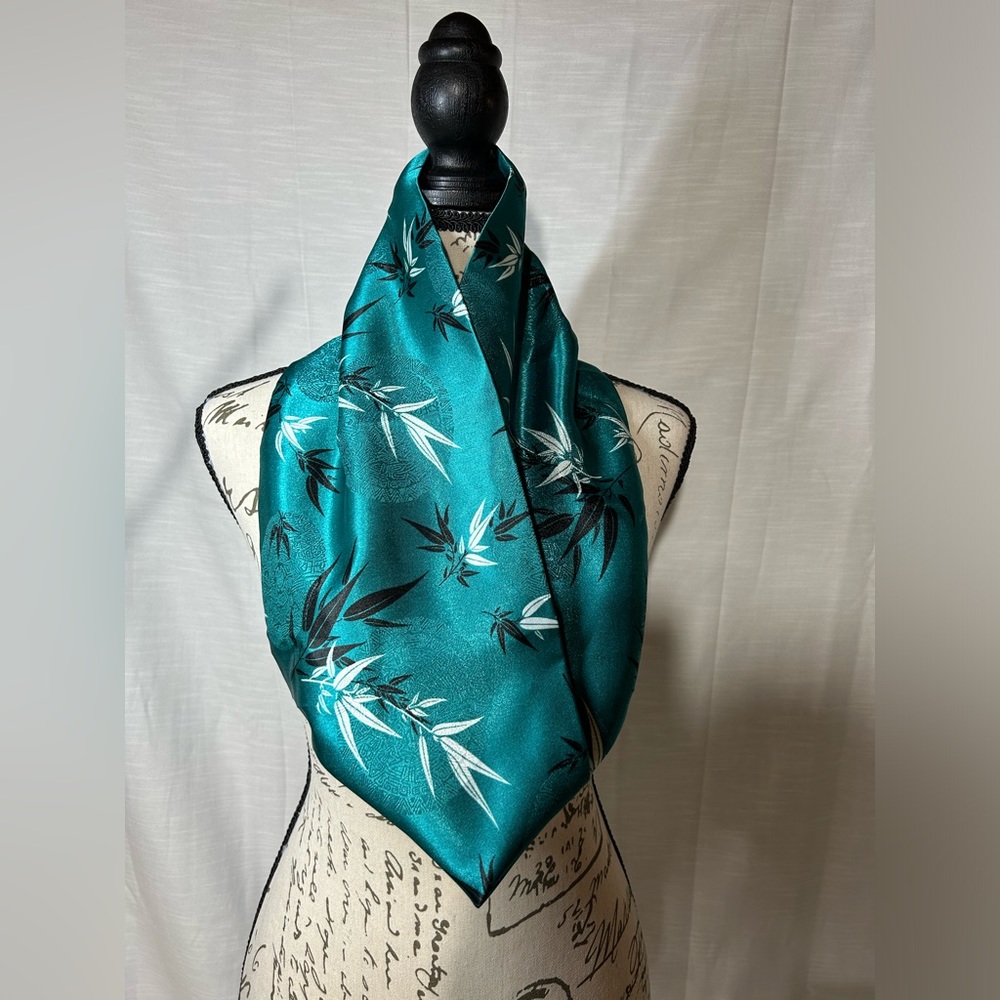 Silk scarve